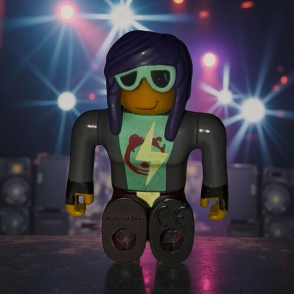 Jazwares Celebrity Series 1 Roblox Wade the Spiritual Rockstar 3" Figure A8 - Picture 1 of 6